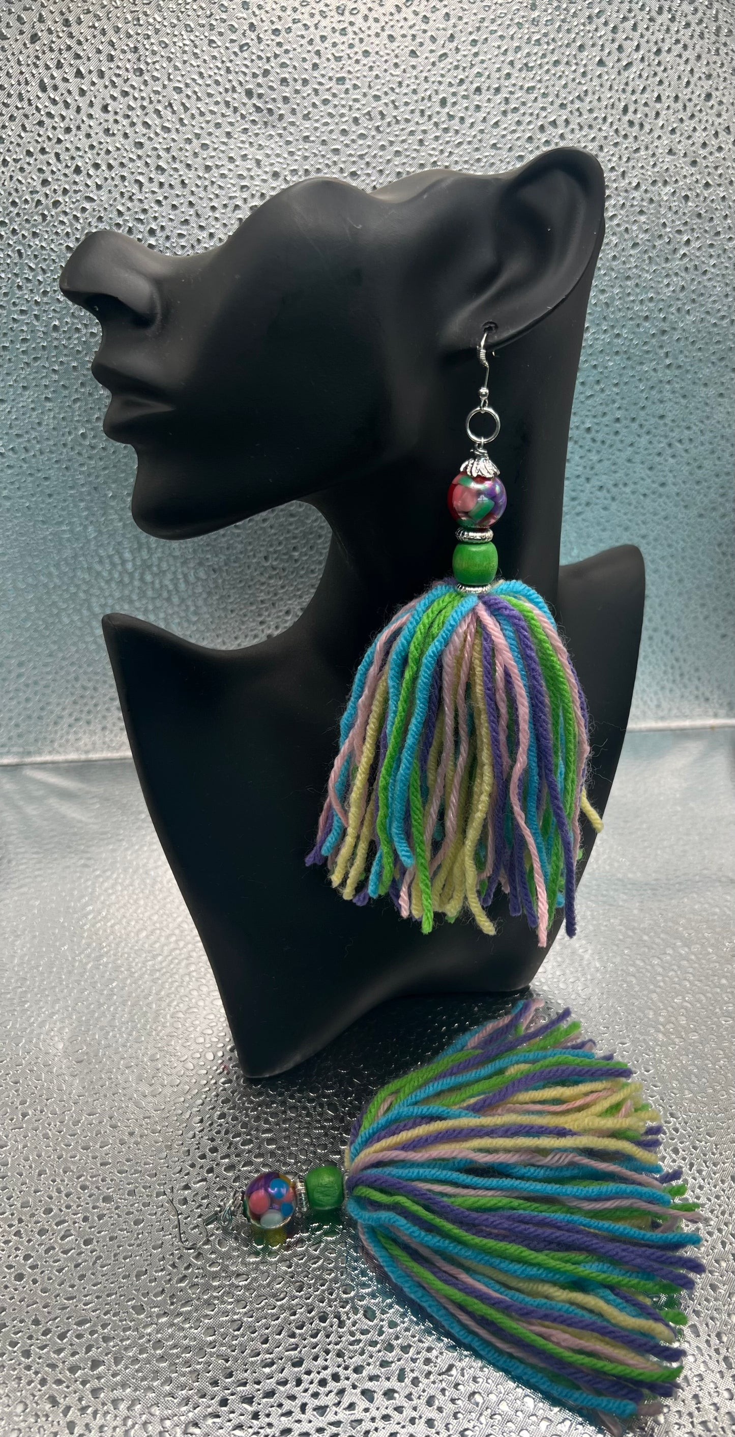 #601-1 Pastel Multicolored ball & tassel