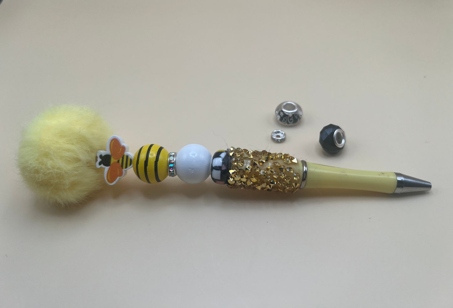 2434-2 Yellow pom bee