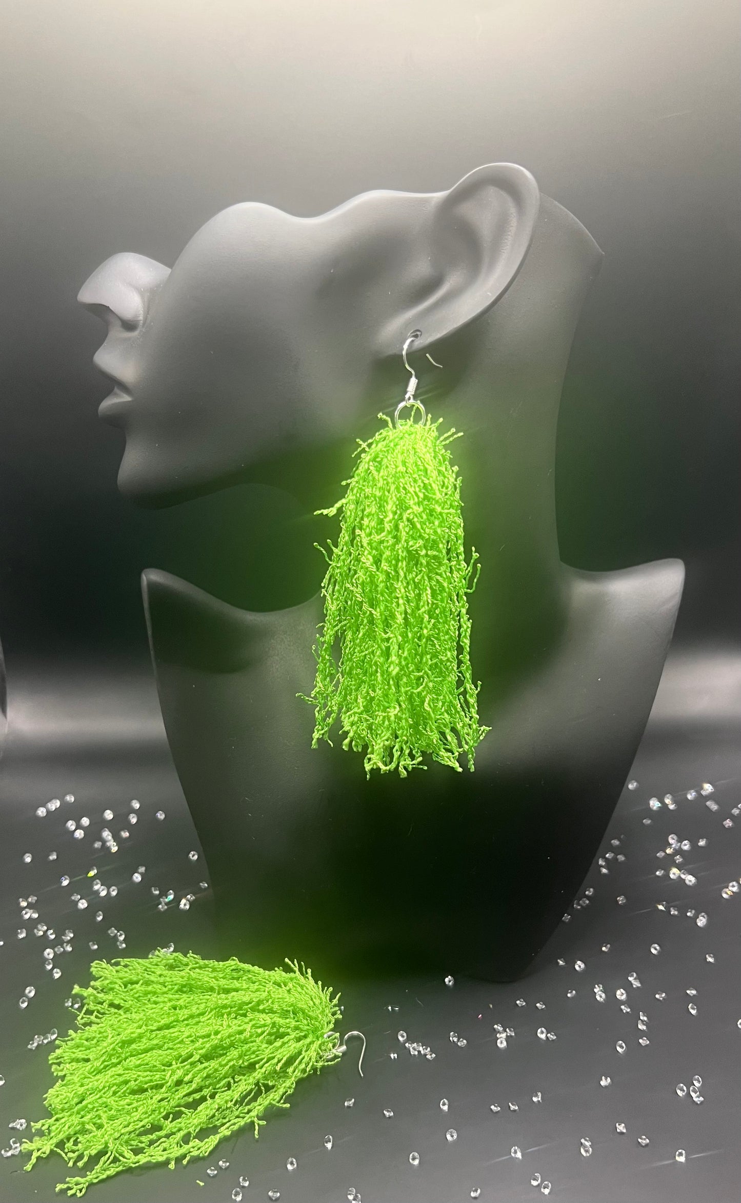 #14 Tassel Me, Honnee Long lime fringe